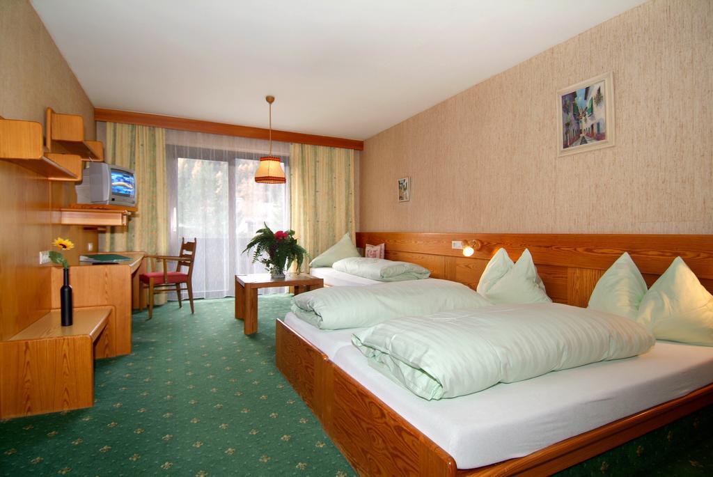 Hotel Alpina Regina Biberwier Rom bilde